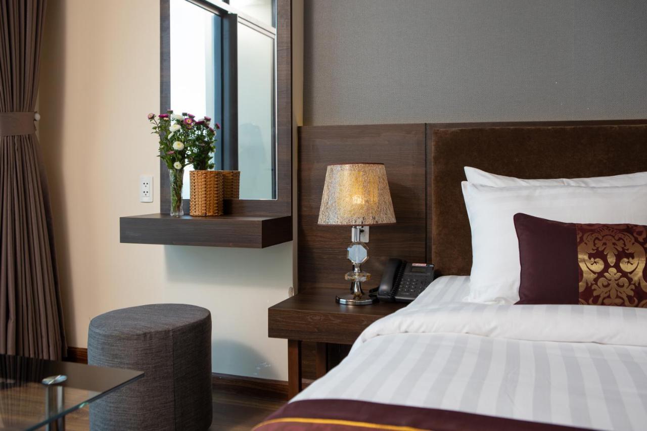 Nolis Hotel Vung Tau Exterior photo